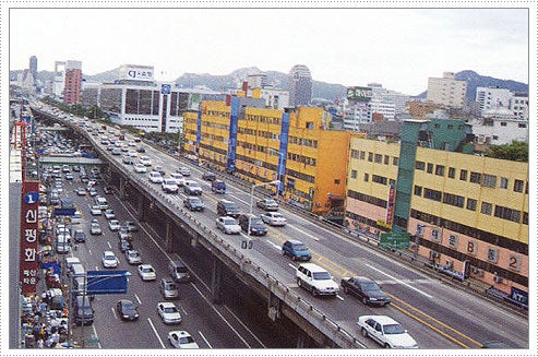 Cheonggyecheon Expressway – Seoul, Korea  (Image: Preservation Institute)