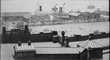 Ferry Terminal at the foot of Bay in 1910 
