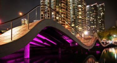 Simcoe WaveDeck on Toronto's waterfront